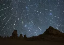 Esta madrugada podra crearse una "lluvia de estrellas" en el cielo: a qu hora se vera en la Argentina