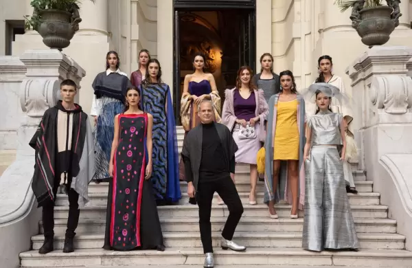 As es Francisco Ayala, el diseador que incluy fibras textiles originarias y tcnicas ancestrales en sus prendas de lujo