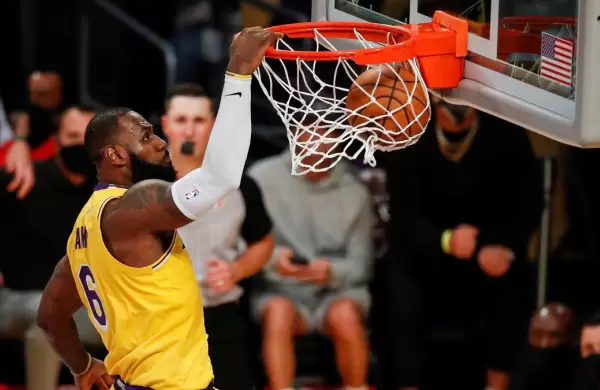 Video: LeBron James, la superestrella de la NBA, ahora tiene otra contundente medalla en su pecho