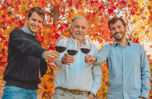 Corbeau Wines lanza campaña a beneficio de la primera escuela trans en el mundo