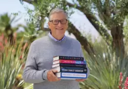 Cules son los cinco libros que Bill Gates recomienda leer este invierno