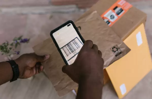 Desde bidets usados hasta cartas 'malditas': estas son las devoluciones más insólitas por compras fallidas