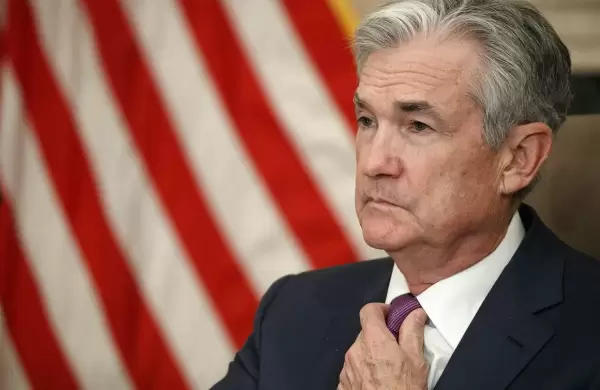 “En caída libre”: La Reserva Federal de EE.UU. emite una dura advertencia sobre las criptomonedas