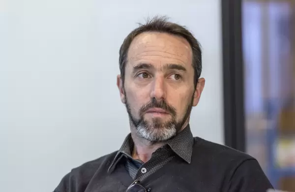El lunes negro no sólo le pegó a las crypto: Despegar, Mercado Libre y los bonos argentinos también sufrieron