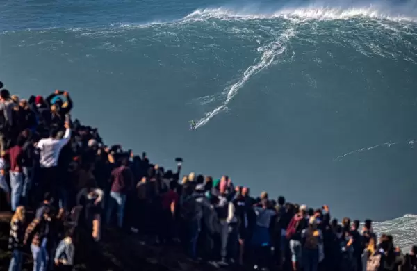 Récord Guinness: El video que hizo historia con la ola surfeada más grande del mundo