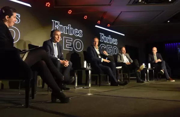 "Tenemos que estar a la altura de lo que la sociedad exige"