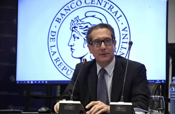 En una jornada caliente, el Banco Central subió las tasas de interés