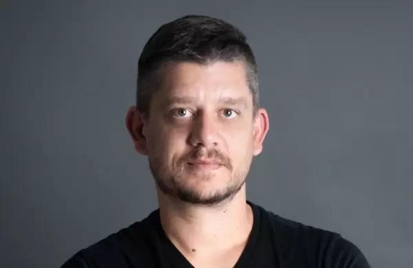 Ocho ideas locas de Javier Mentasti, el publicista argentino que quiso llevar el corazón de Maradona a Qatar