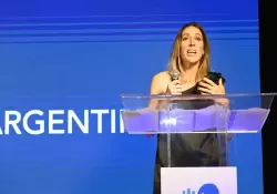 HelpArgentina, la ONG que trae donaciones extranjeras para invertir en proyectos sociales