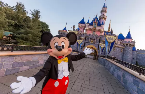 Por qué ahora, Mickey y Disney son la nueva obsesión de Elon Musk