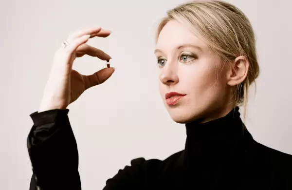 "Engañaron a los inversionistas, engañaron a los pacientes": Condenan al ex novio de la "niña prodigio" Elizabeth Holmes a 13 años de prisión