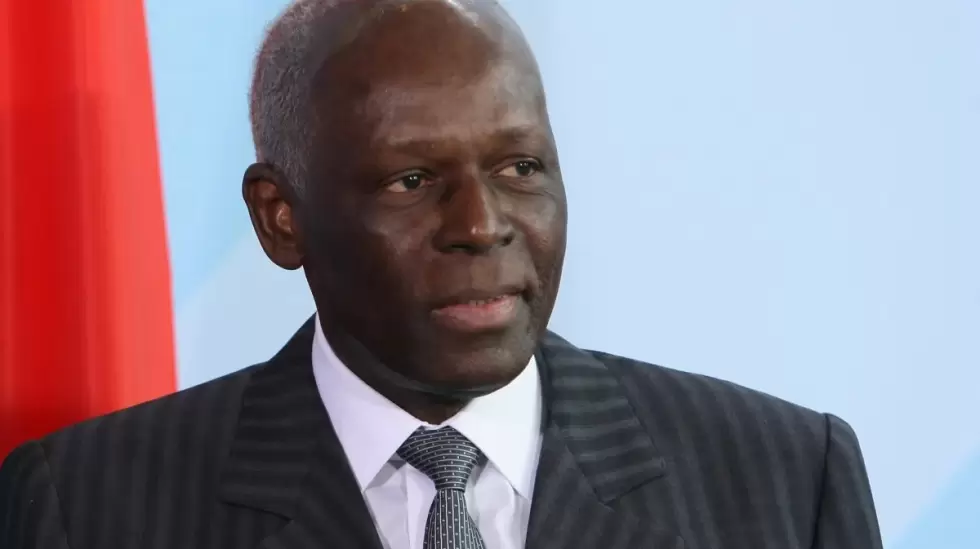 Jos Eduardo dos Santos