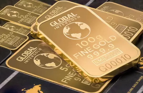 Por qué el precio del oro está "roto"