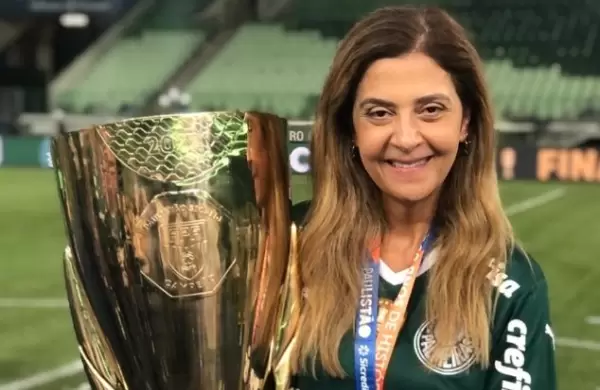 Quién es "la tía Leila", la empresaria más poderosa y millonaria del fútbol latinoamericano