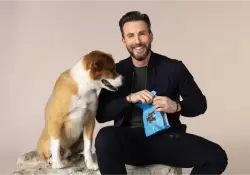 Inspirado por su perro, al que rescat de la calle, Chris Evans emprende para ayudar a ms animales