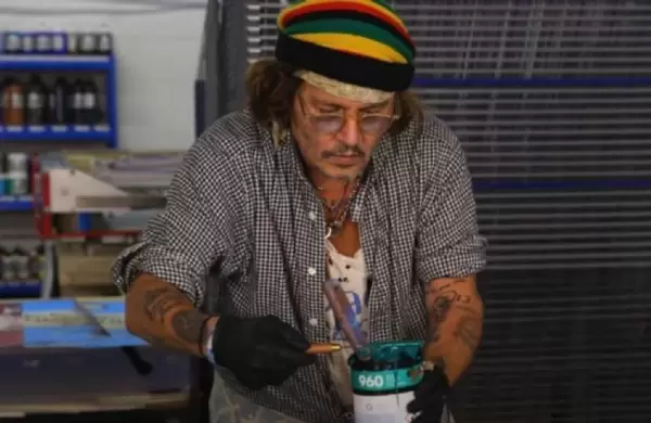 En "tan slo unas horas"  Johnny Depp gan 3,5 millones de euros