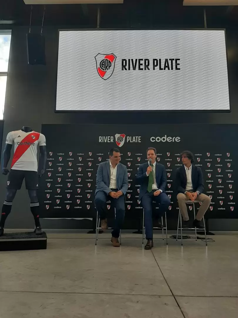 Los directivos de Codere con Jorge Brito, presidente de River Plate