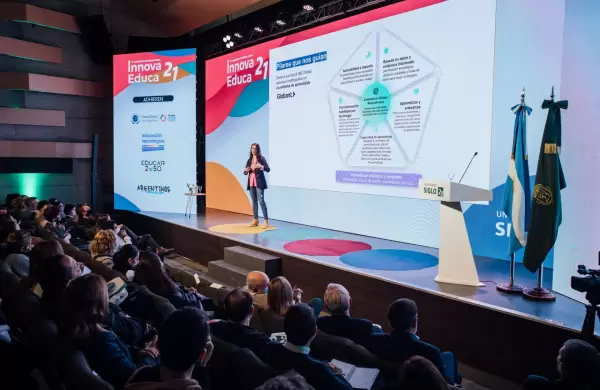 Por qué las empresas y la academia cooperan para formar a los nuevos profesionales