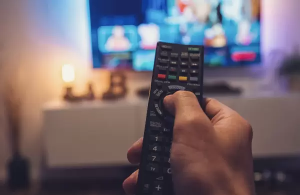 Las ventas de Cablevisión Holding cayeron un 10% en el primer semestre del año