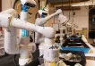 Cómo son los robots de Google que comprenden el lenguaje humano y pueden poner la mesa
