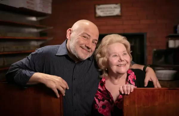 La historia del restaurante italiano en Buenos Aires que conquist a Anthony Quinn, los Stones y "el profesor Jirafales"