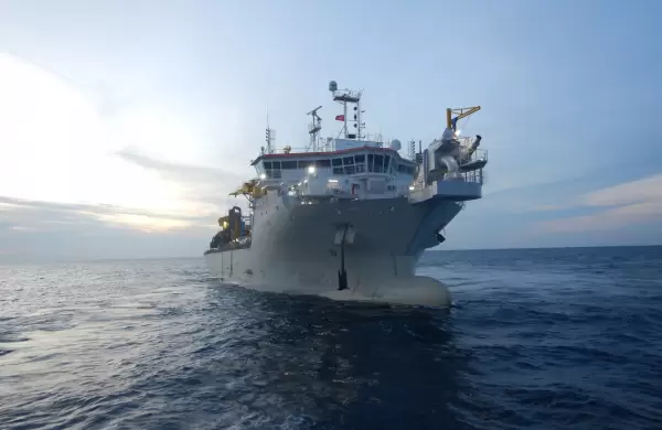 Nueva campaa de dragado en el canal del toro