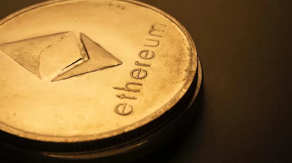 Ethereum tambin sinti el golpe de FTX y la negligencia de Sam Bankman-Fried