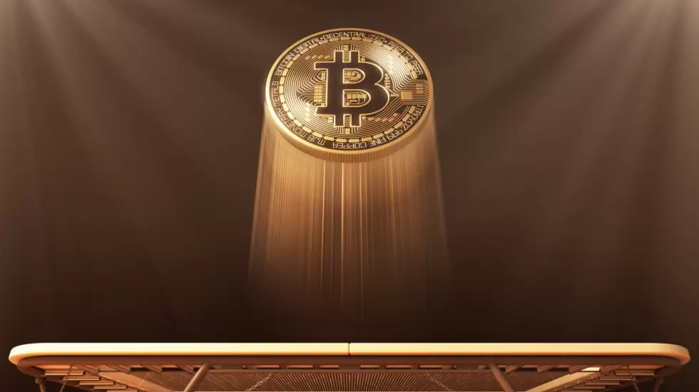 Bitcoin alcanz su mximo en cinco meses