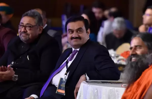 El fenmeno Adani no para: Dej la universidad, ahora es la segunda persona ms rica del mundo y as lo hizo