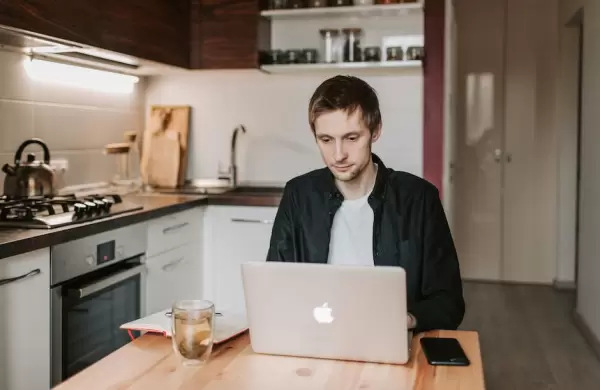 El 94% de los argentinos trabajara para el exterior de forma 100% remota