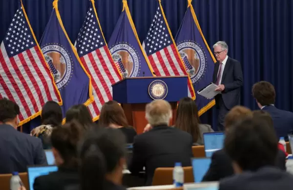 Director de la FED advierte sobre potencial recesin financiera en USA por la suba de tasas