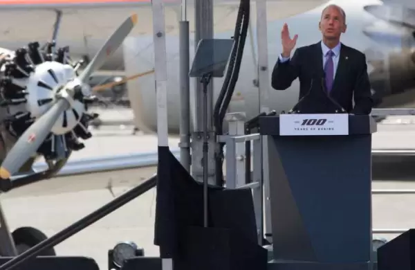 Ahora Boeing deber pagar 200 millones de dlares a los inversores por el desastre de su 737 MAX que mat a 346 personas