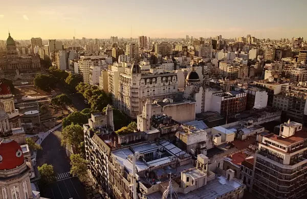 Pese al clima electoral y suba del dólar septiembre bate récord en venta de inmuebles: a qué se de debe