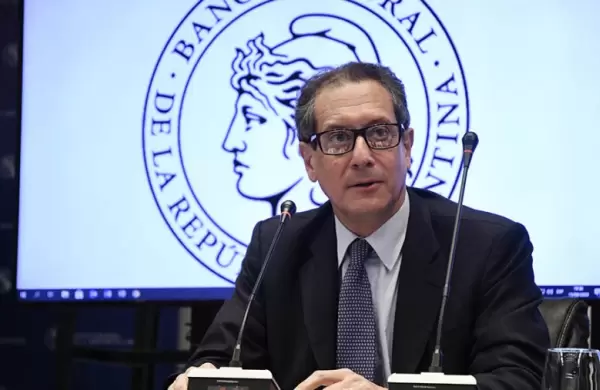 Nubarrones en el Banco Central: un canje que fracasó y un futuro incierto para los depósitos