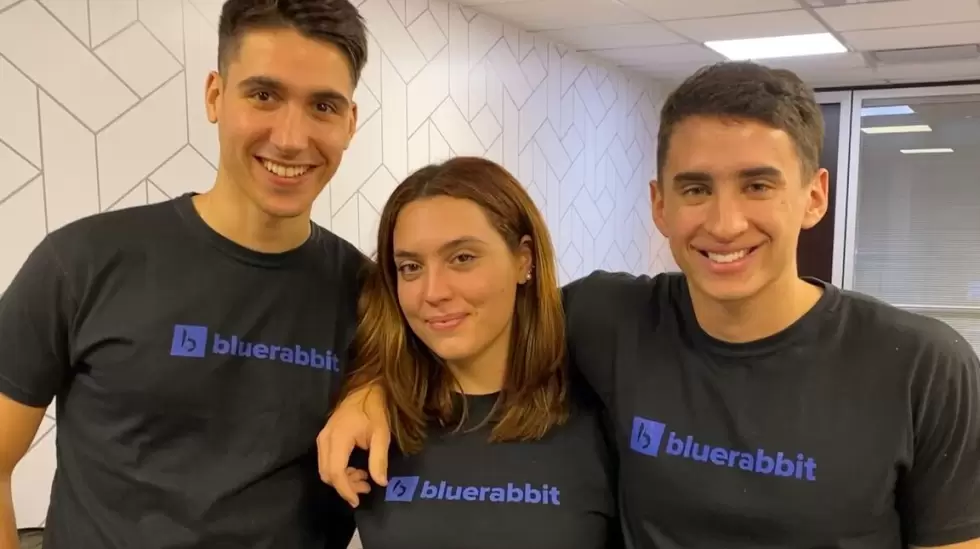 Los fundadores de Bluerabbit