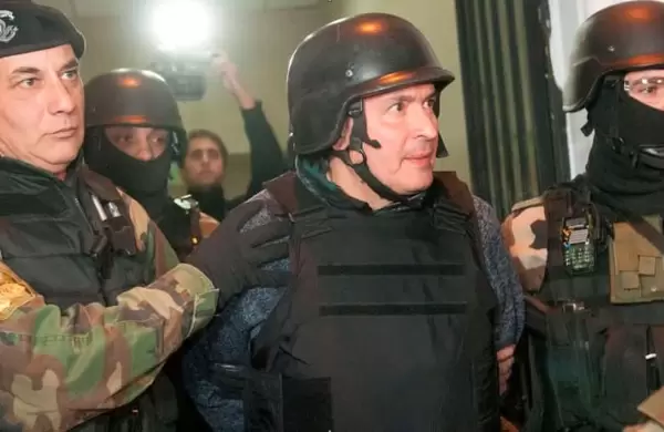 Casi el 70% de los argentinos cree que más de la mitad o todos los políticos son corruptos