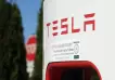 Punto para Elon Musk: GM anunció que usará la red Supercharger de Tesla y Wall Street festeja