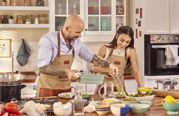 De la mano del chef Tomás Kalika, Disney lanza una campaña para promover la alimentación infantil saludable