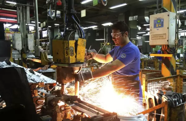 Tipo de cambio e inflación proyectada: empresarios argentinos ajustan sus expectativas ante la crisis