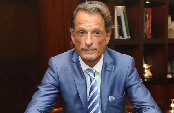 Cristina catalogó de "inaceptable" el aumento de las prepagas y Claudio Belocopitt le respondió