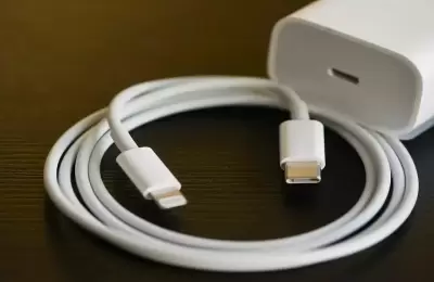 Se pueden usar los cargadores USB de Android en un iPhone o iPad?