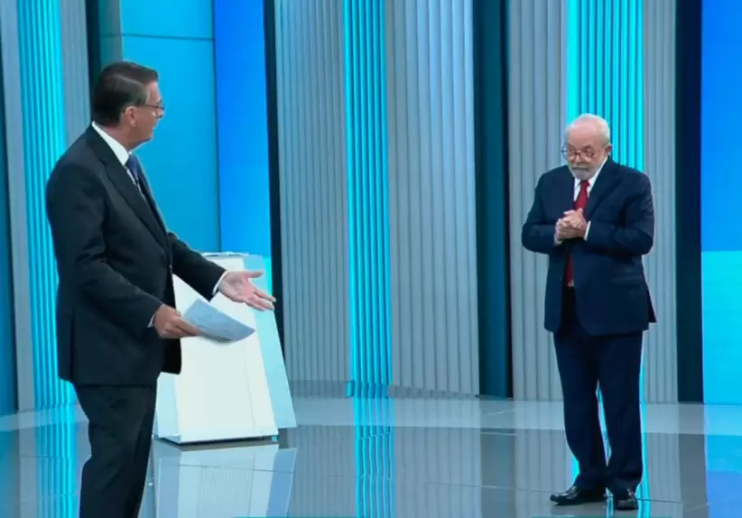 Bolsonaro vs Lula en el último debate en TV Globo