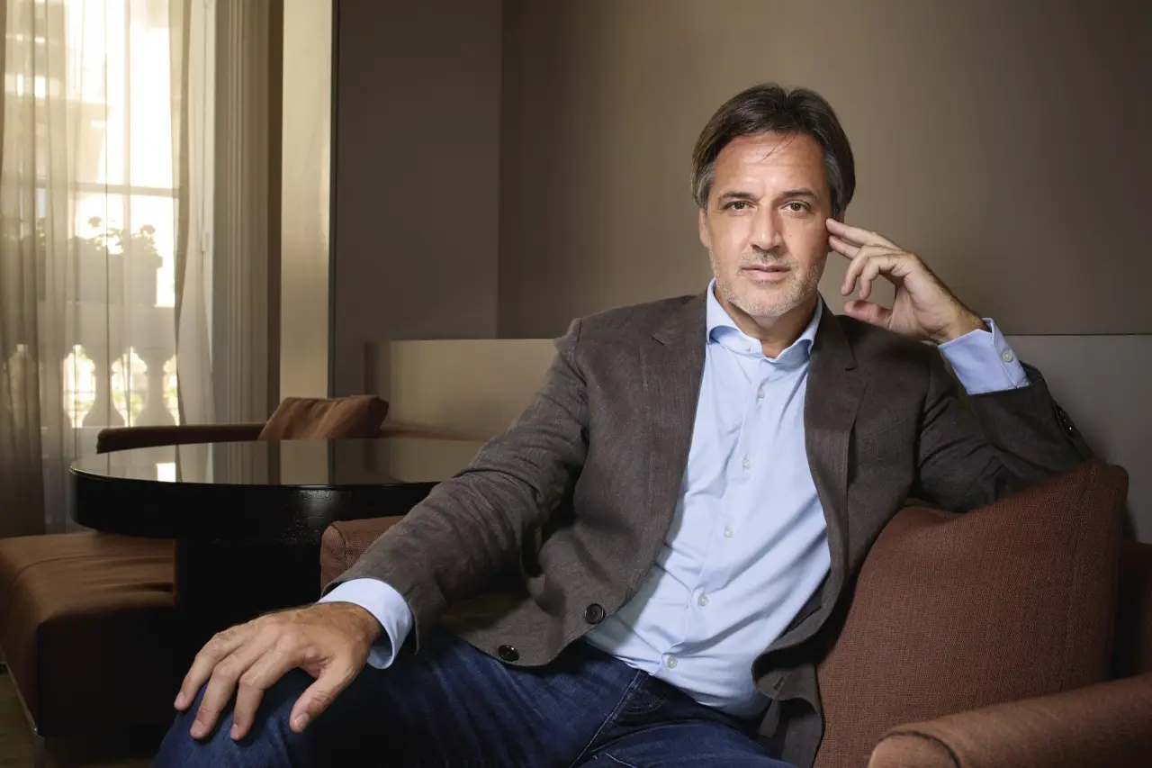 nota de tapa - gaston taratuta - octubre 2022 - _c4a1162 elegida
