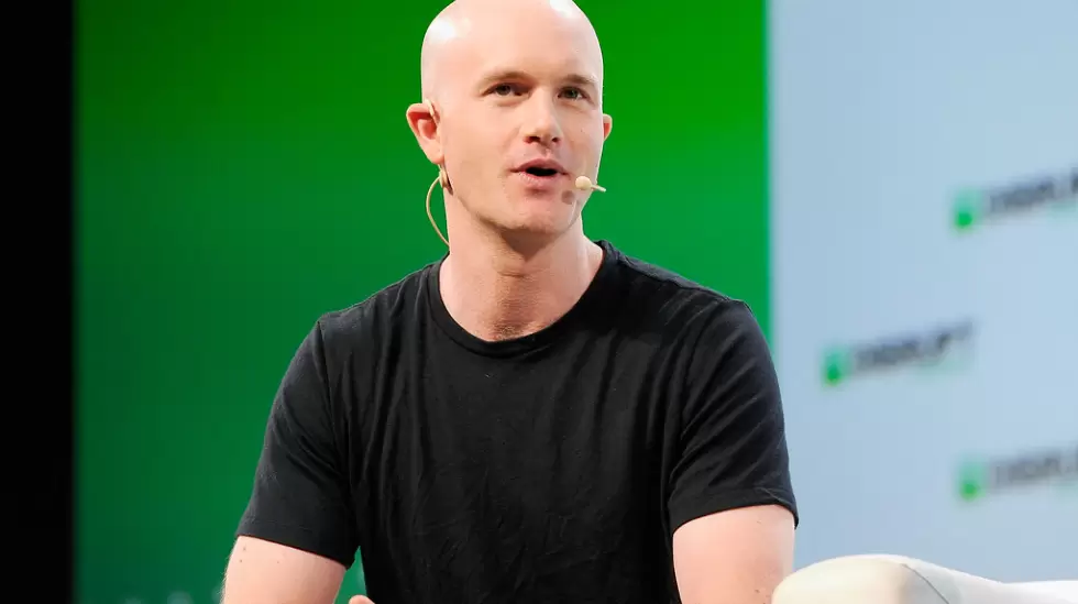 El CEO de Coinbase, Brian Armstrong, dio una revelacin contundente sobre el fut