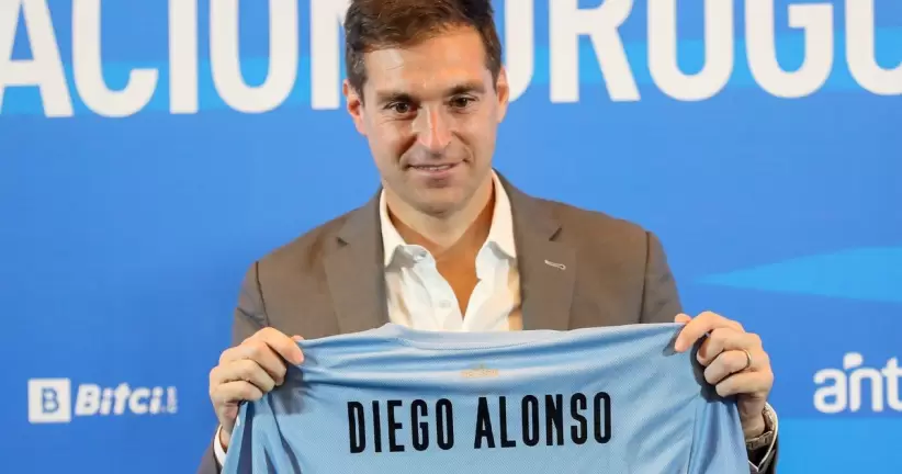 Diego Alonso llegó a la Selección de Uruguay cuatro fechas antes de concluir las eliminatorias