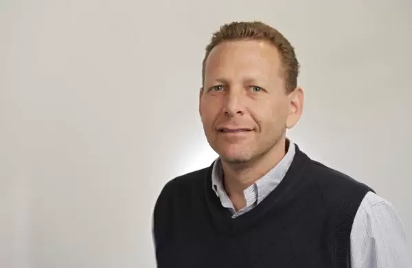 Convirti un geritrico abatido por el Covid en uno de los ms reconocidos de Buenos Aires: la historia de Flavio Asch con Residencia del Arce