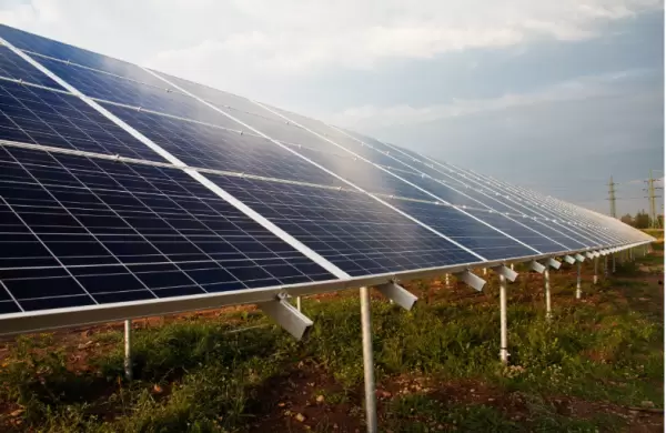 ¿Cómo les fue a las acciones de energía verde este año?