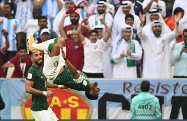 Nos dieron vuelta: La Argentina cayó en el debut de Qatar 2022