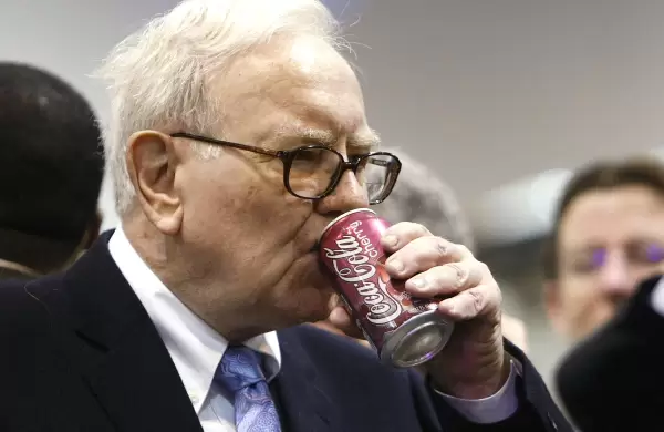 Por qu a algunas personas les cuesta ganar dinero? Esto dice Warren Buffett