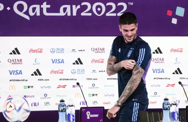 Con cinco defensores y De Paul, Argentina juega a todo o nada contra Pases Bajos